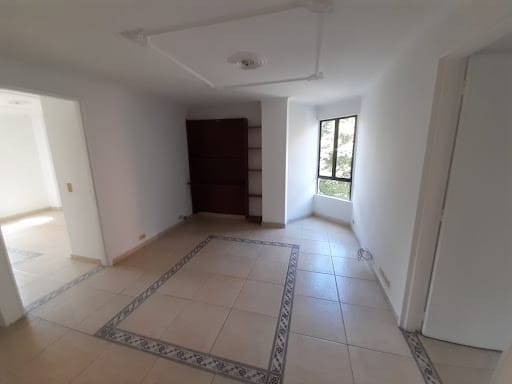 Apartamento de 3 alcobas en arriendo en Laureles, Medellín, 130 m² · foto 11 de 20