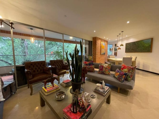 Apartamento de 3 alcobas en arriendo en San Lucas, Medellín, 160 m² · foto 2 de 20