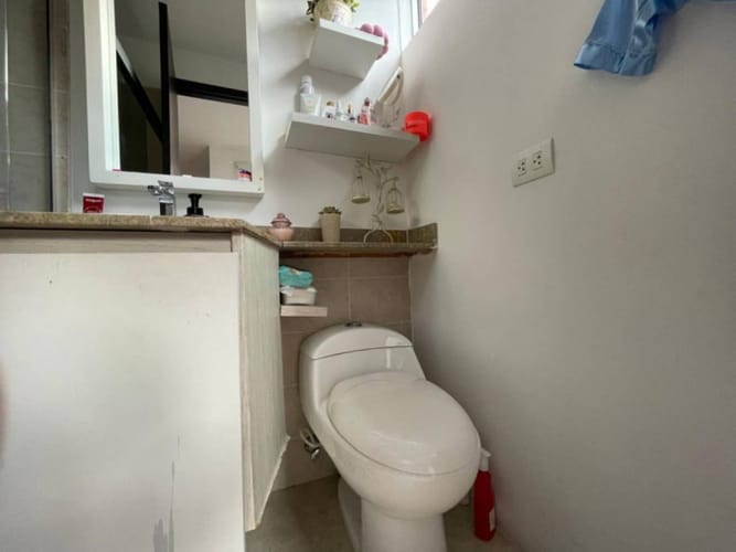 Apartamento de 3 alcobas en arriendo en San Lucas, Medellín, 160 m² · foto 15 de 20