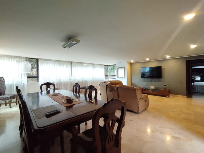 Apartamento de 4 alcobas en arriendo en El Poblado, Medellín, 200 m² · foto 4 de 17