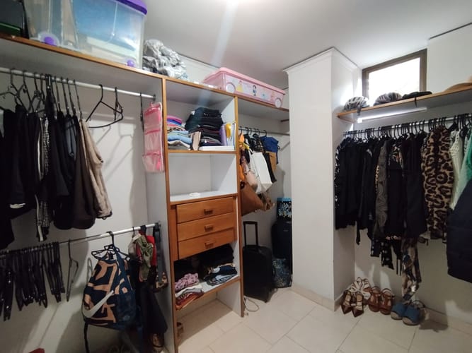 Apartamento de 4 alcobas en arriendo en El Poblado, Medellín, 200 m² · foto 13 de 17