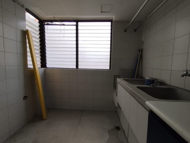 Apartamento de 4 alcobas en arriendo en Lalinde, Medellín, 285 m² · foto 14 de 20