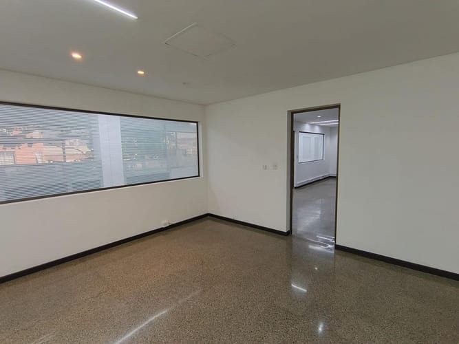 Bodega en arriendo en Calle Larga, Sabaneta, 3198 m² · foto 3 de 20