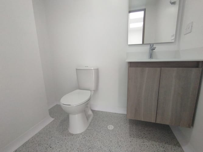 Consultorio en arriendo en El Poblado, Medellín, 35 m² · foto 9 de 9