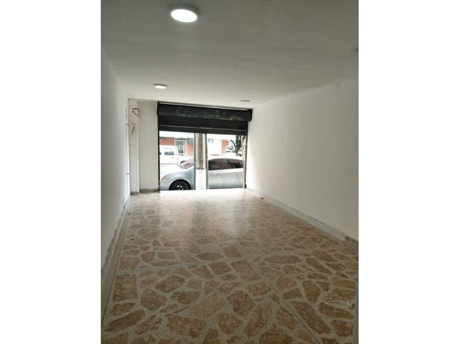 Local en arriendo en Mesa, Envigado, 35 m² · foto 4 de 13