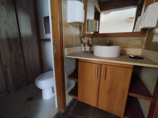 Oficina en arriendo en Las Lomitas, Sabaneta, 350 m² · foto 11 de 20