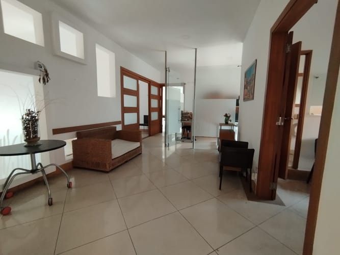 Oficina en arriendo en Las Lomitas, Sabaneta, 350 m² · foto 18 de 20