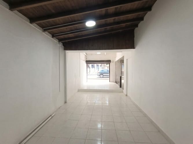 Local en arriendo en Aves Maria, Sabaneta, 70 m² · foto 2 de 8