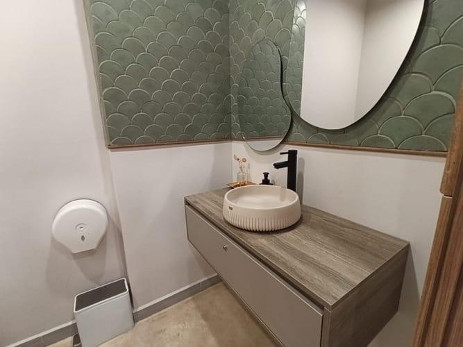 Local en arriendo en Laureles, Medellín, 50 m² · foto 2 de 15