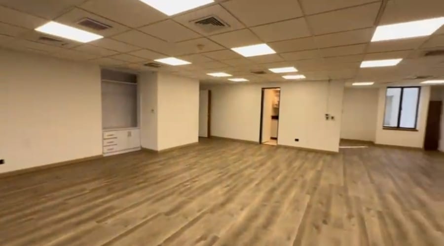 Oficina en arriendo en Patio Bonito, Medellín, 125 m² · foto 12 de 15