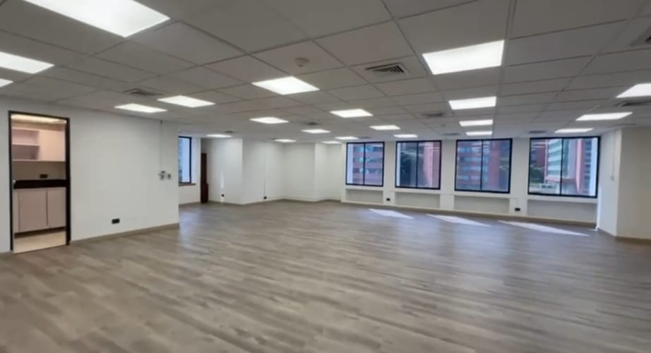 Oficina en arriendo en Patio Bonito, Medellín, 125 m² · foto 15 de 15