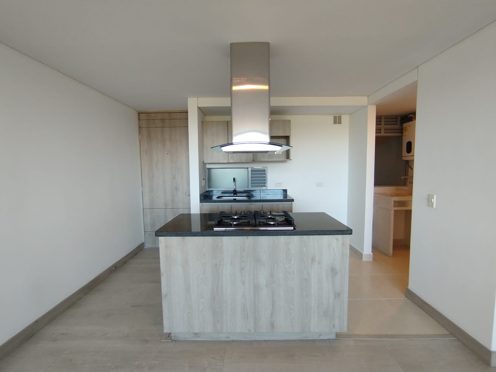 Apartamento en arriendo en Los Colegios, Rionegro · foto 3 de 16