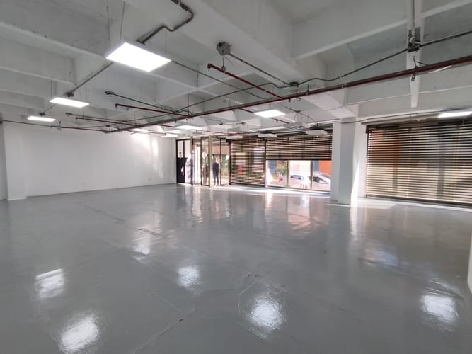 Local en arriendo en Entreamigos, Sabaneta, 144 m² · foto 3 de 12