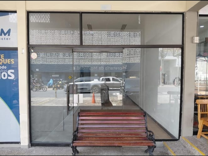 Local en arriendo en La Esmeralda, Itagüí, 32 m² · foto 6 de 8