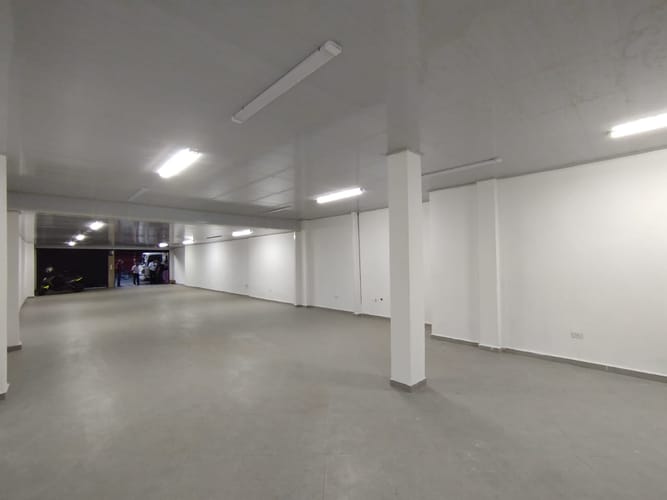 Local en arriendo en El Porvenir, Rionegro, 180 m² · foto 3 de 8