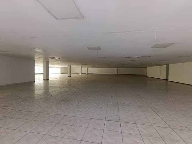 Bodega en arriendo en Suramérica, Itagüí, 2680 m² · foto 6 de 20