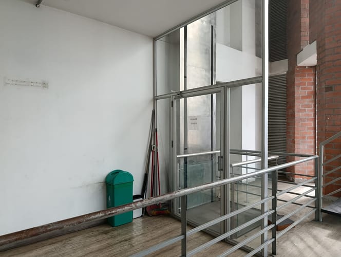 Bodega en arriendo en Suramérica, Itagüí, 2680 m² · foto 9 de 20