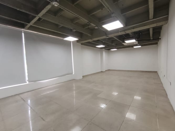 Bodega en arriendo en Suramérica, Itagüí, 2680 m² · foto 10 de 20