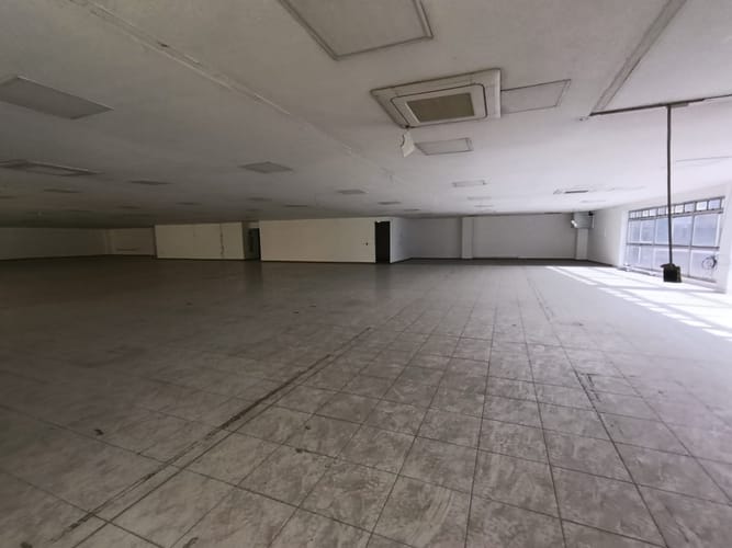 Bodega en arriendo en Suramérica, Itagüí, 2680 m² · foto 15 de 20