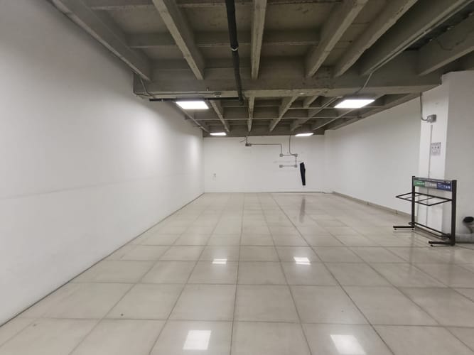 Bodega en arriendo en Suramérica, Itagüí, 2680 m² · foto 17 de 20