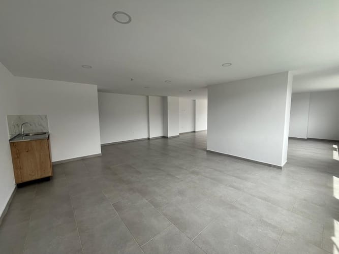 Local en arriendo en La Ferreira, La Estrella, 77 m² · foto 12 de 16