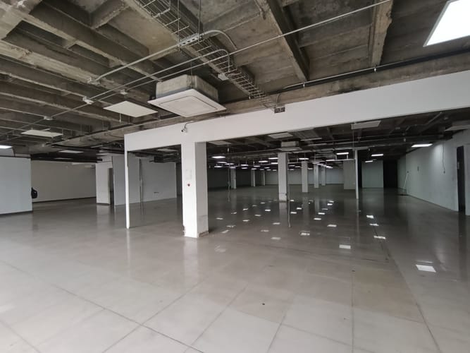 Bodega en arriendo en Suramérica, Itagüí, 2680 m² · foto 20 de 20