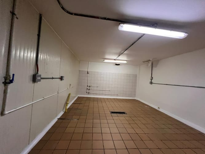 Bodega en arriendo en El Poblado, Medellín, 357 m² · foto 10 de 20