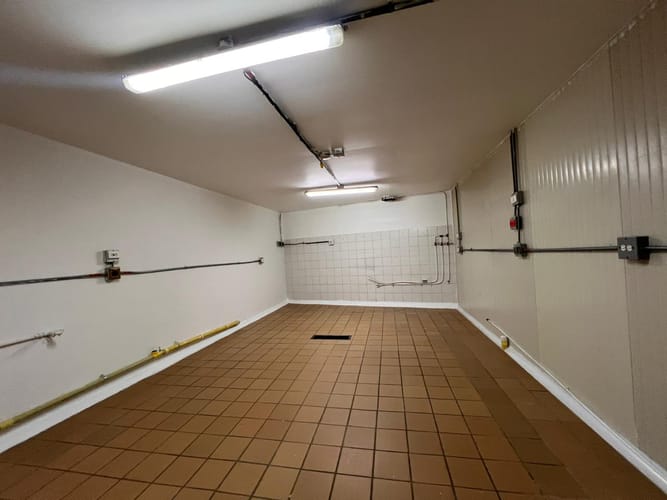 Bodega en arriendo en El Poblado, Medellín, 357 m² · foto 12 de 20