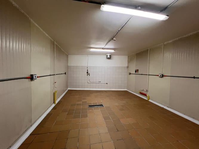 Bodega en arriendo en El Poblado, Medellín, 357 m² · foto 19 de 20