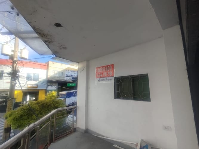 Local en arriendo en Laureles, Medellín, 110 m² · foto 8 de 13