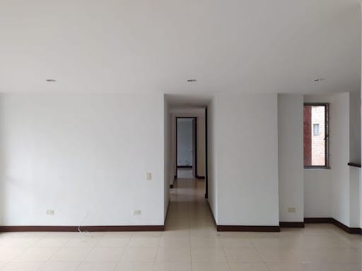 Apartamento de 3 alcobas en arriendo en Loma Del Escobero, Envigado, 107 m² · foto 13 de 15