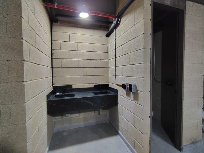 Local en arriendo en Laureles, Medellín, 170 m² · foto 11 de 12