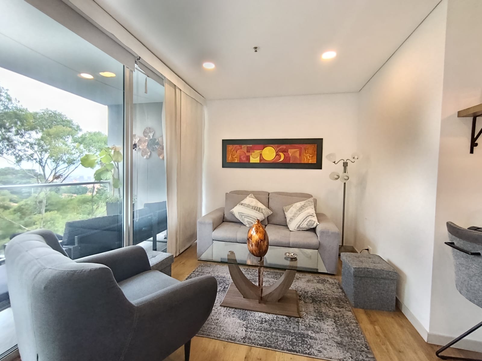 Apartamento en arriendo en El Poblado, Medellín · foto 4 de 20