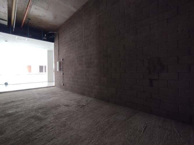 Local en arriendo en Laureles, Medellín, 32 m² · foto 4 de 8