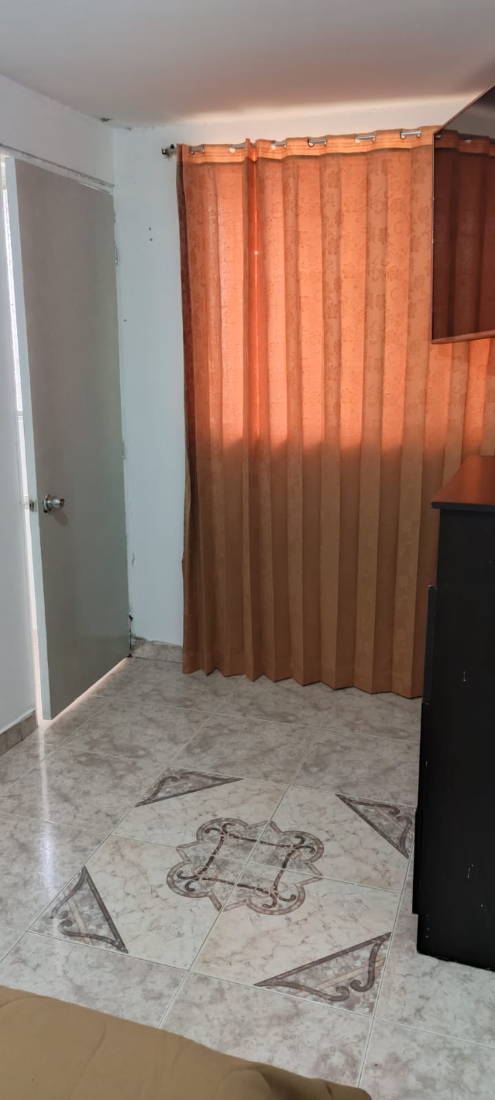 Apartamento en arriendo en Castilla, Bogotá · foto 3 de 18