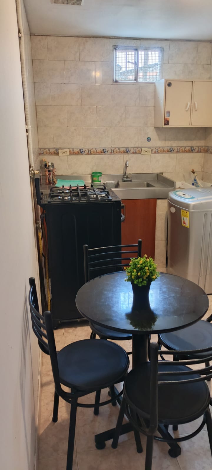 Apartamento en arriendo en Castilla, Bogotá · foto 9 de 18