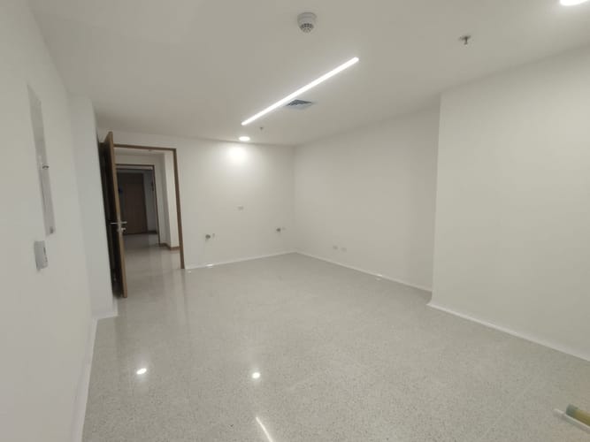 Consultorio en arriendo en El Poblado, Medellín, 38 m² · foto 8 de 11