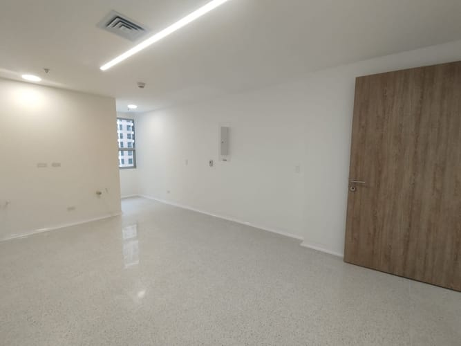 Consultorio en arriendo en El Poblado, Medellín, 38 m² · foto 11 de 11