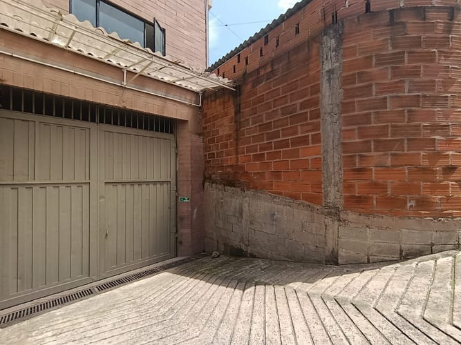 Bodega en arriendo en La Tablaza, La Estrella, 700 m² · foto 3 de 19
