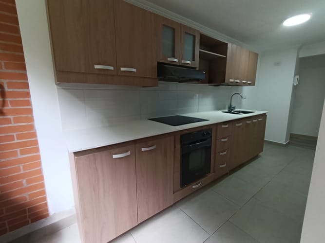 Apartamento de 3 alcobas en arriendo en Belén, Medellín, 85 m² · foto 6 de 20