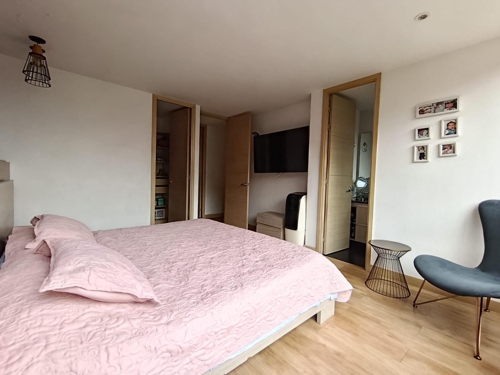 Apartamento en arriendo en Laureles, Medellín · foto 9 de 20