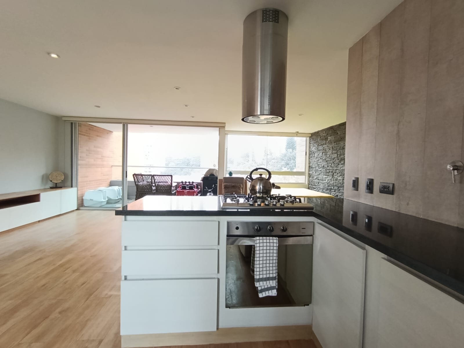 Apartamento en arriendo en Laureles, Medellín · foto 19 de 20
