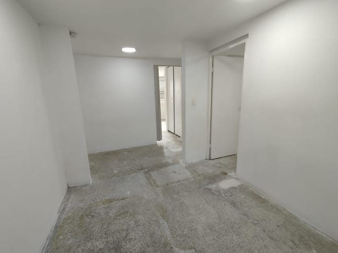 Consultorio en arriendo en La Candelaria, Medellín, 30 m² · foto 2 de 13