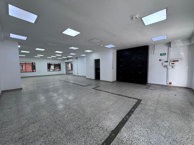 Local en arriendo en Viviendas Del Sur, Itagüí, 120 m² · foto 2 de 9