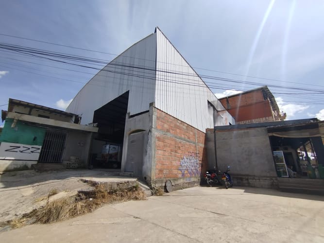 Bodega en arriendo en La Esperanza, Marinilla, 600 m² · foto 2 de 14