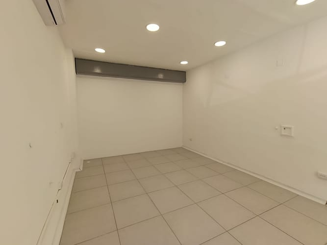 Local en arriendo en El Poblado, Medellín, 60 m² · foto 10 de 12