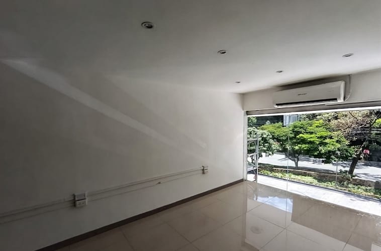 Local en arriendo en El Poblado, Medellín, 60 m² · foto 12 de 12