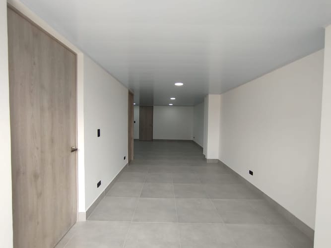 Local en arriendo en El Porvenir, Rionegro, 56 m² · foto 2 de 10