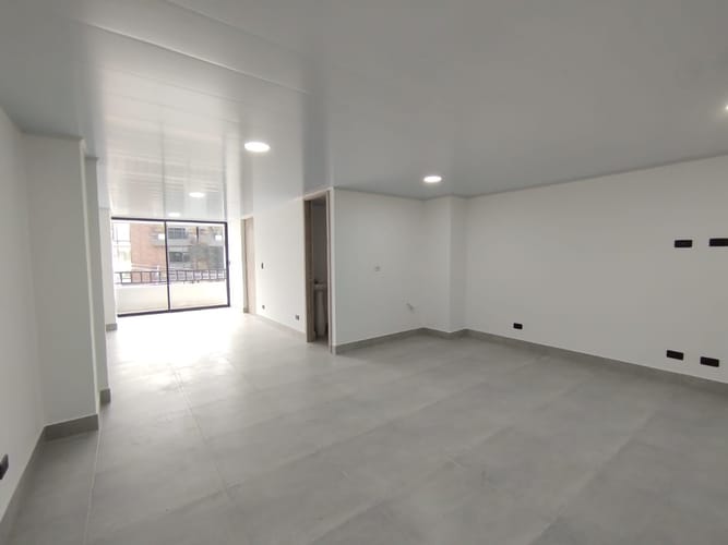 Local en arriendo en El Porvenir, Rionegro, 56 m² · foto 3 de 10