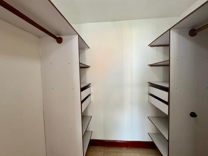 Apartamento de 3 alcobas en arriendo en El Poblado, Medellín, 137 m² · foto 15 de 20